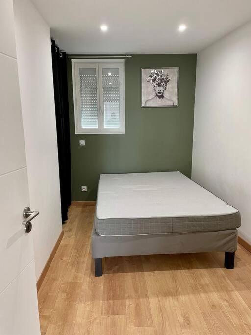 Duplex Avec Terrasse Et Parking Lägenhet Perpignan Exteriör bild